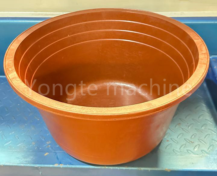 Yongte plastikoa birziklatzeko ekipoak Afrikako bezeroari bidaltzen dizkio